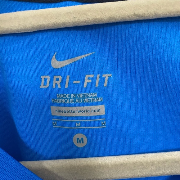 NIKE MEN'S DRI-FIT MILER UV REFLECTIVE RUNNING CREW NECK TOP SHIRT SIZE M - Picture 7 of 7